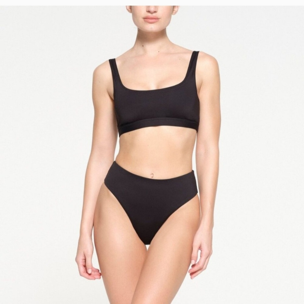 Nwt Skims Signature Swim Bikini S/M